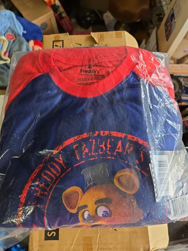 New five nights freddy s - new, at